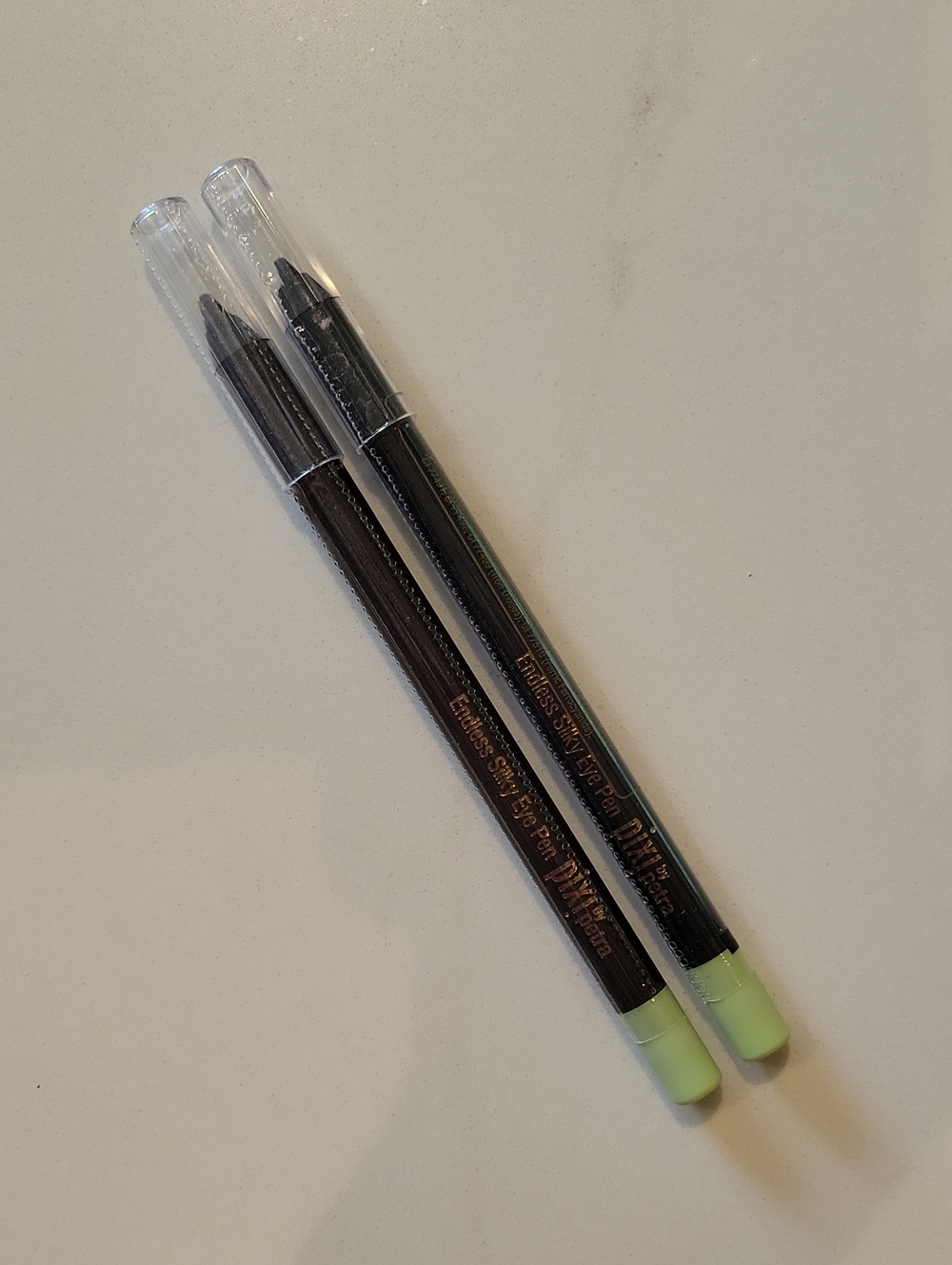 Pixi Endless Silky Eye Pen